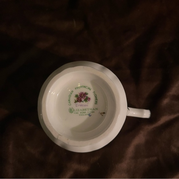 2x Souvenir Canadian Provincial Flowers “Crocus” Flin Flon, Manitoba - Picture 3 of 3